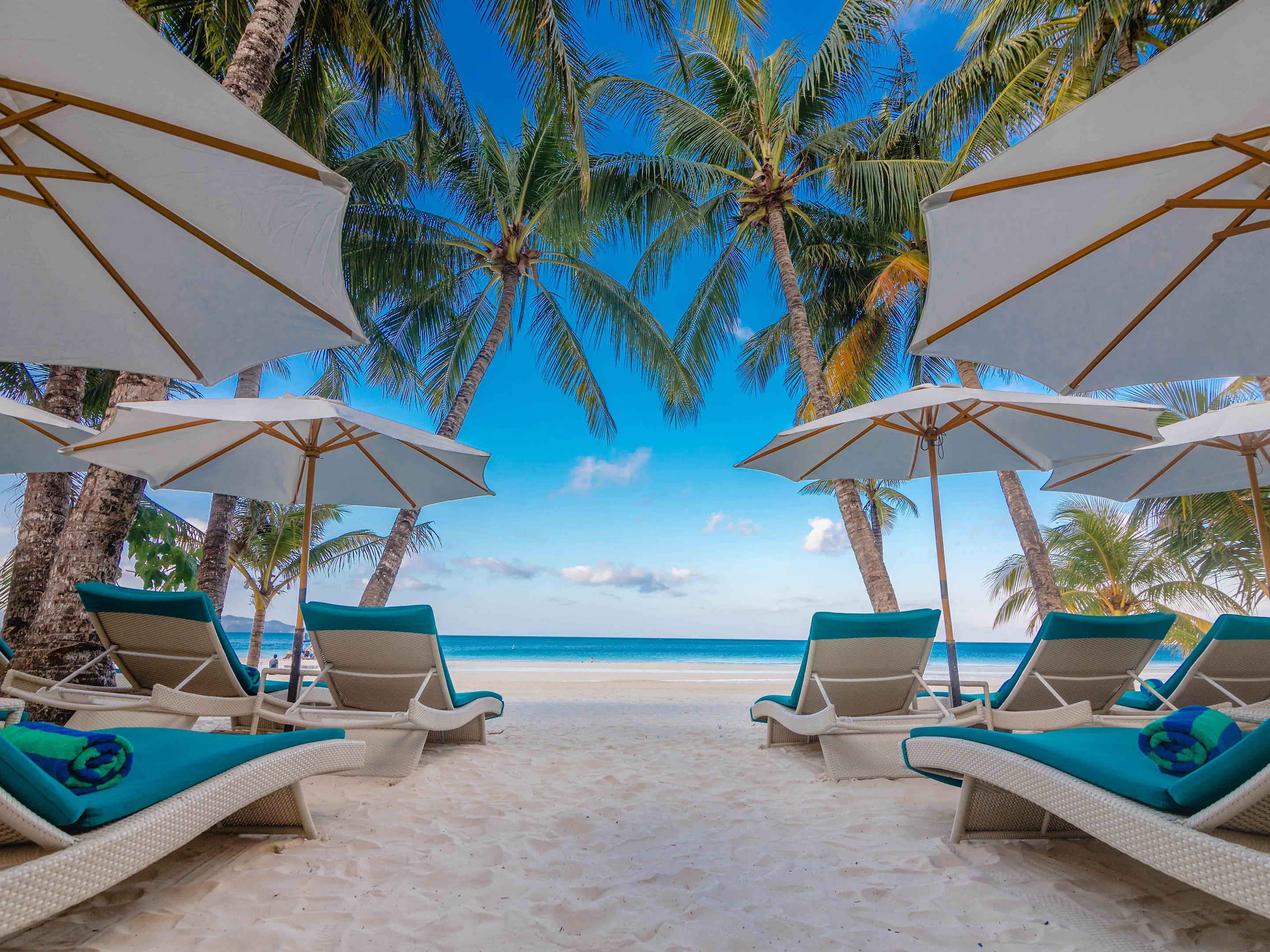 เฮนานน์ ไพรม์ บีช รีสอร์ต Hotel Balabag  ภายนอก รูปภาพ Beach at the Shangri-La's Tanjung Rhu Resort